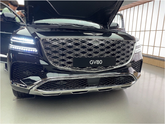 제네시스 GV80 정면. 장우진 기자
